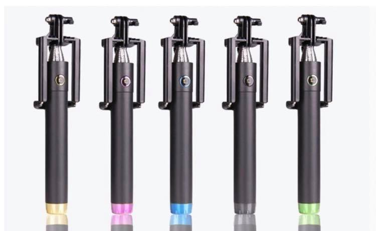 Selfie Stick Compacto com Cabo Jack 3,5 mm
